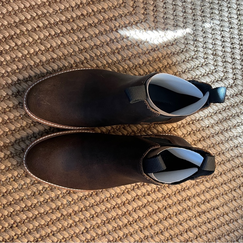 Nisolo Dark Brown Leather Chelsea Boots